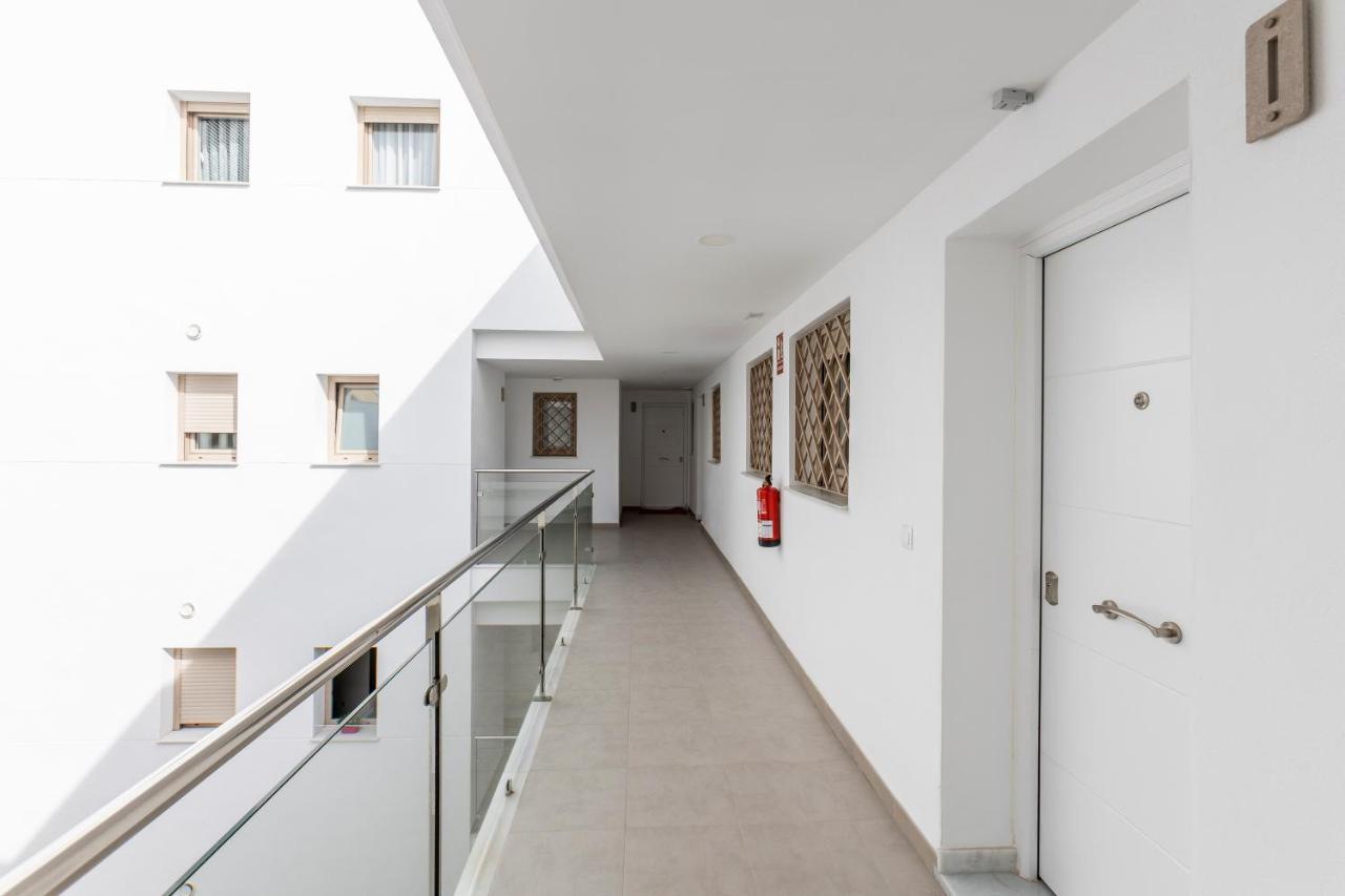 Fabuloso Apartamento Nuevo Con Parking Y Piscina Malaga Exterior photo