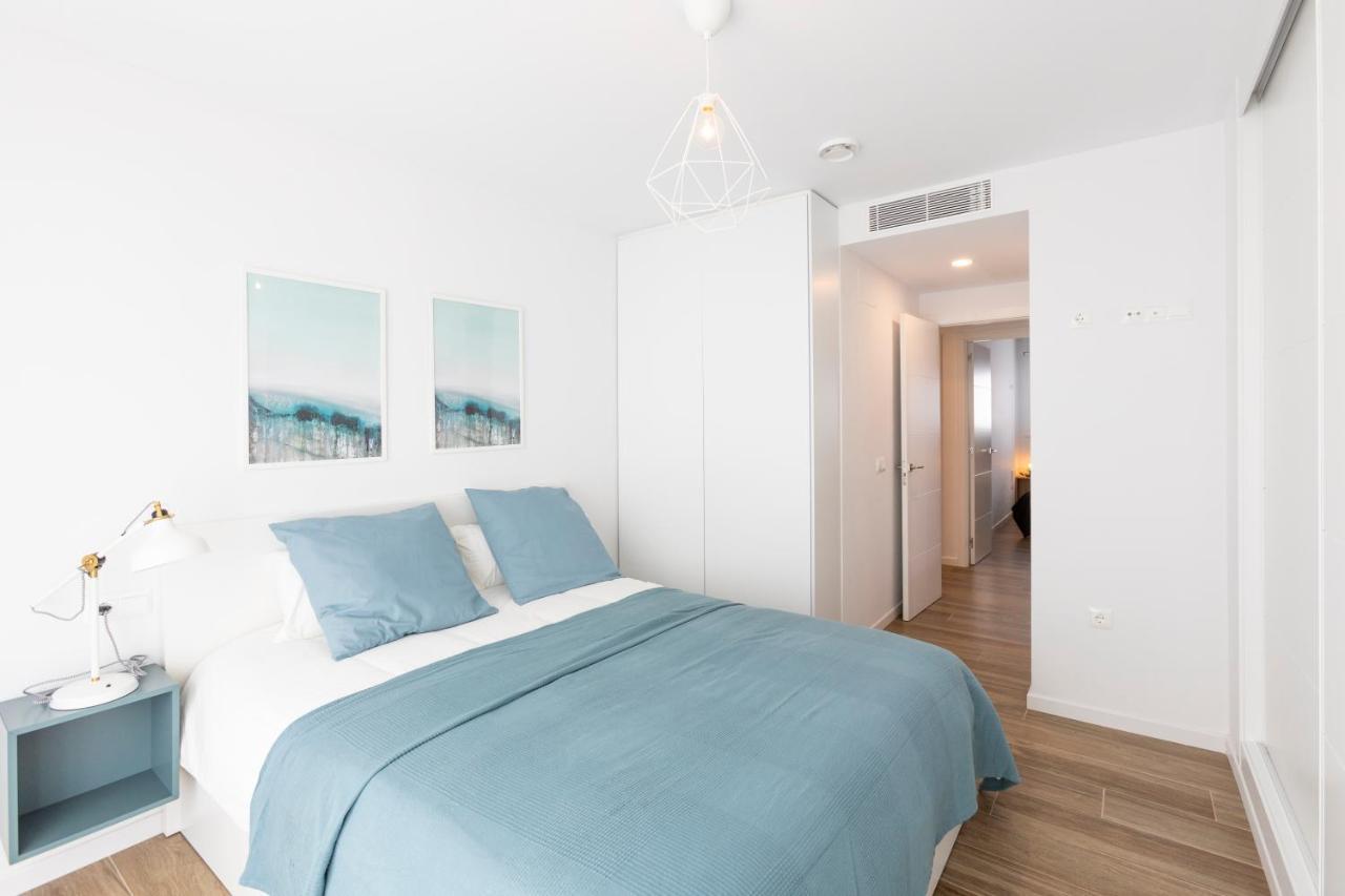Fabuloso Apartamento Nuevo Con Parking Y Piscina Malaga Exterior photo
